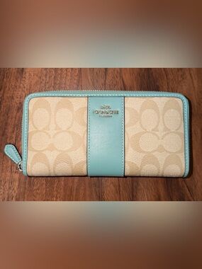 Coach C4452 Zip Around Wallet Light Blue Trim Signature Canvas